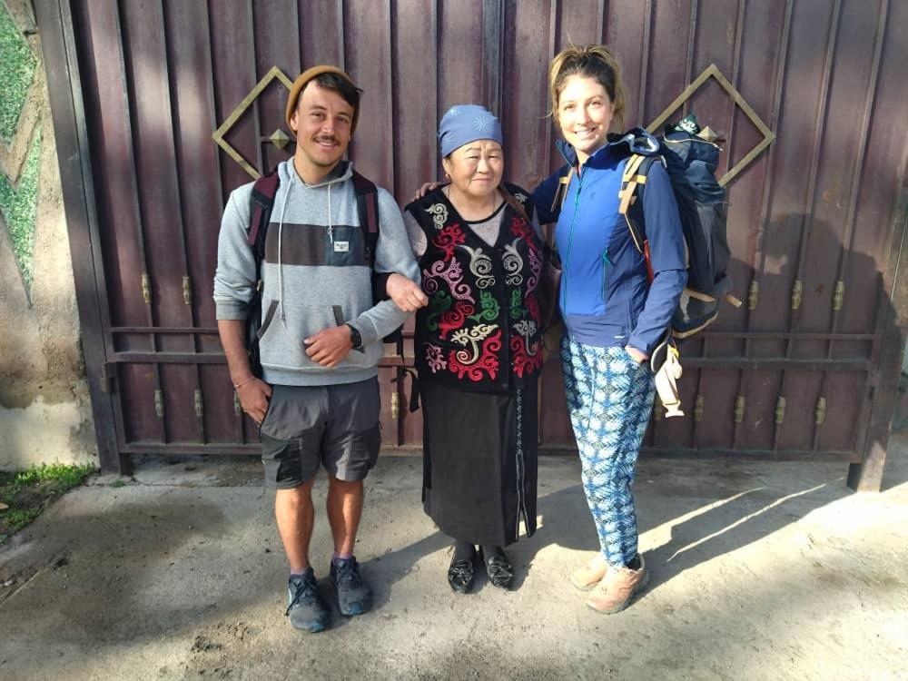 Guest House Bereke In Kyzart Village Bagysh エクステリア 写真