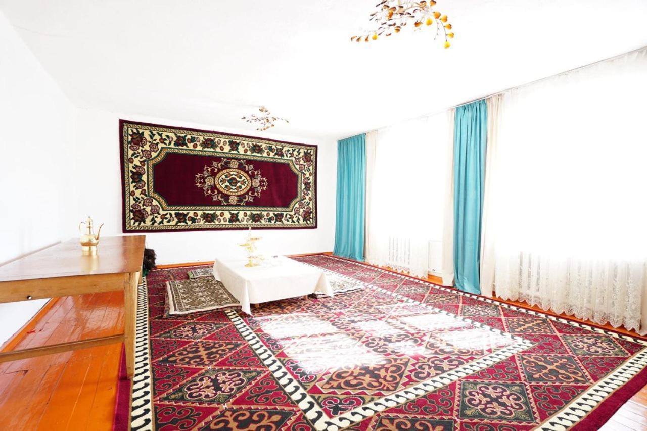 Guest House Bereke In Kyzart Village Bagysh エクステリア 写真